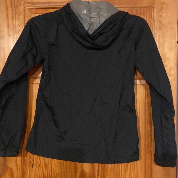 Black Merrell raincoat - Picture 2 of 4